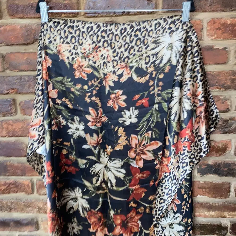 NWT Dana Buchman Brown Leopard Animal Floral Print Square Scarf Shawl Women's